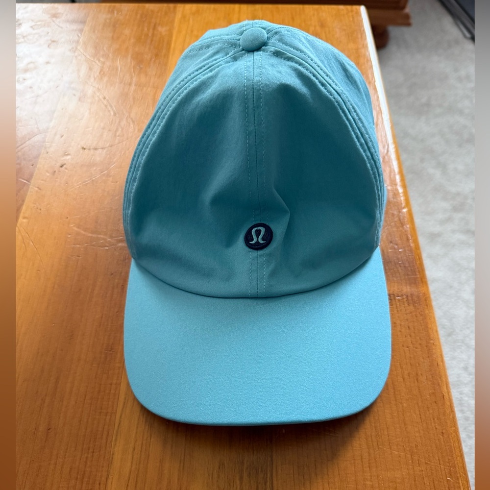 NWT lululemon baller hat